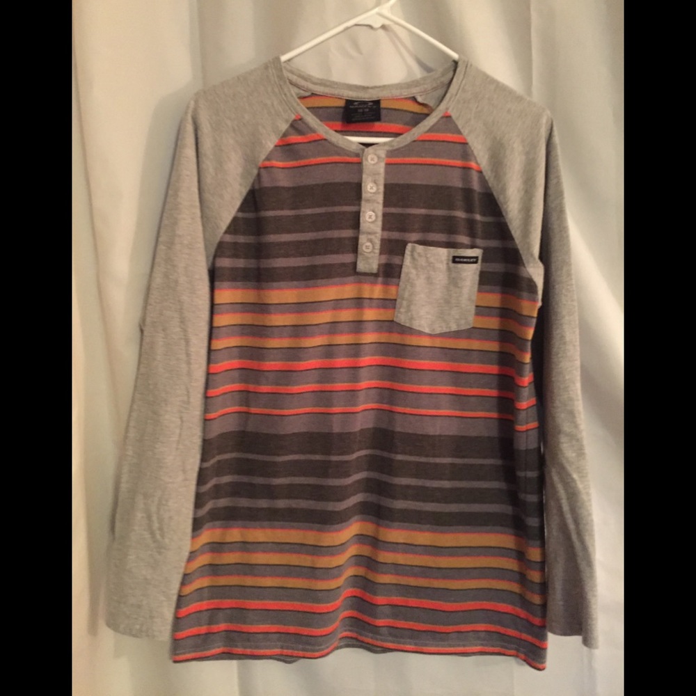 Oakley Henley